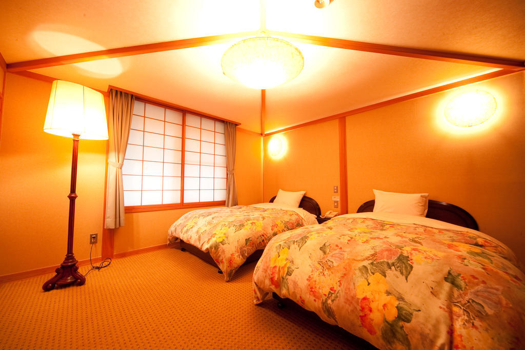 เรียวเท ทาโนะคุระ Hotel ยูฟุอิน ภายนอก รูปภาพ