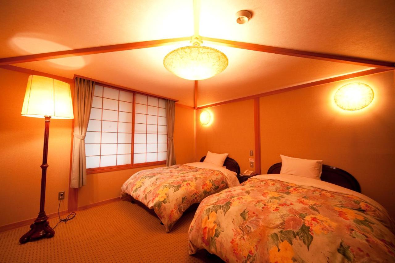 เรียวเท ทาโนะคุระ Hotel ยูฟุอิน ภายนอก รูปภาพ